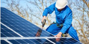 Installation Maintenance Panneaux Solaires Photovoltaïques à Balogna